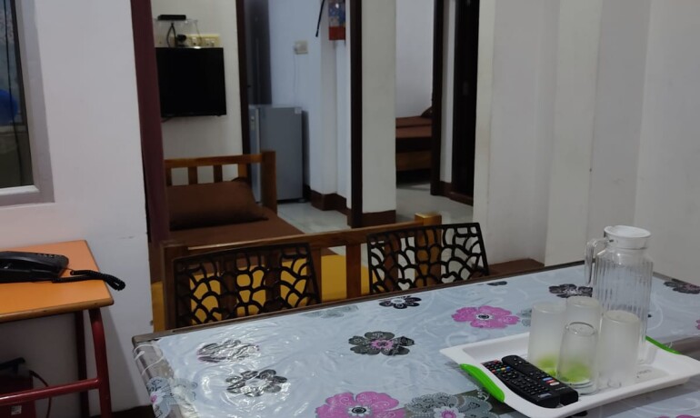 Deluxe Queen Suite -Ground floor