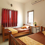 Dormintory Rooms - 5 Single Bed