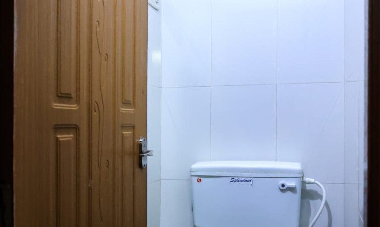 Deluxe King Suite with Balcony